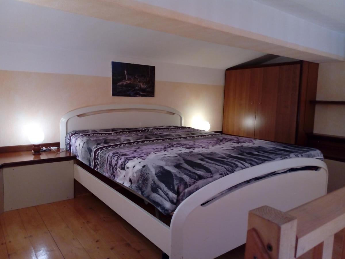 B&B Il Rifugio Del Lupo - E6721 Paringianu Dış mekan fotoğraf